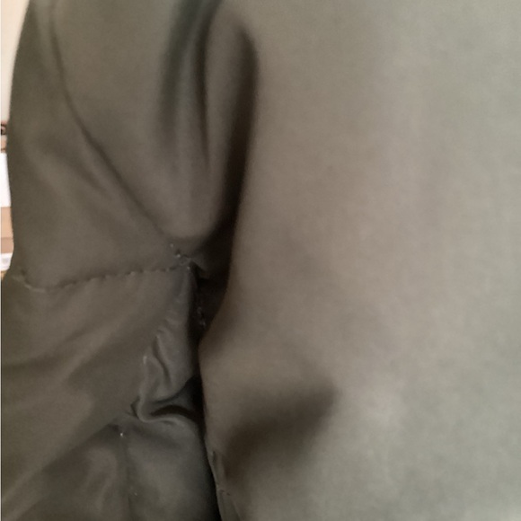 Ralph Lauren Olive Puffer Coat with Faux Fur Hood - Picture 13 of 15